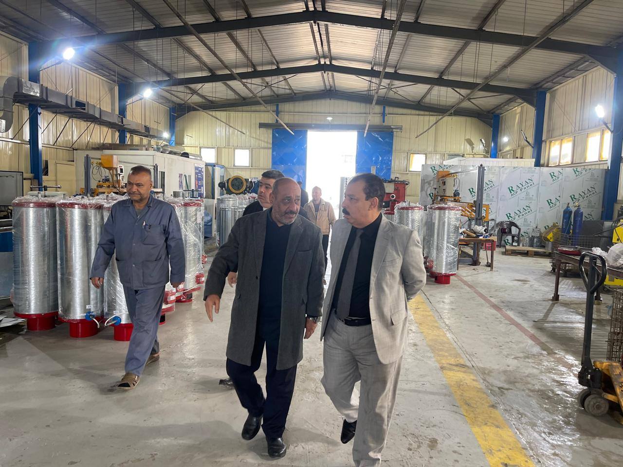 المدير العام يتابع سير العملية الإنتاجية في عدد من مصانع الشركة