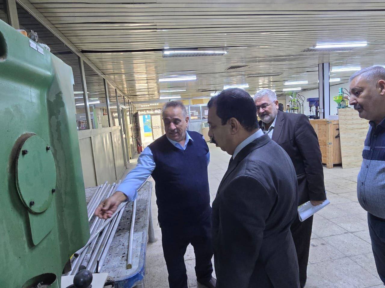 الشركة العامة للصناعات الكهربائية والالكترونية تجهز القطاعين العام والخاص بمنتجاتها